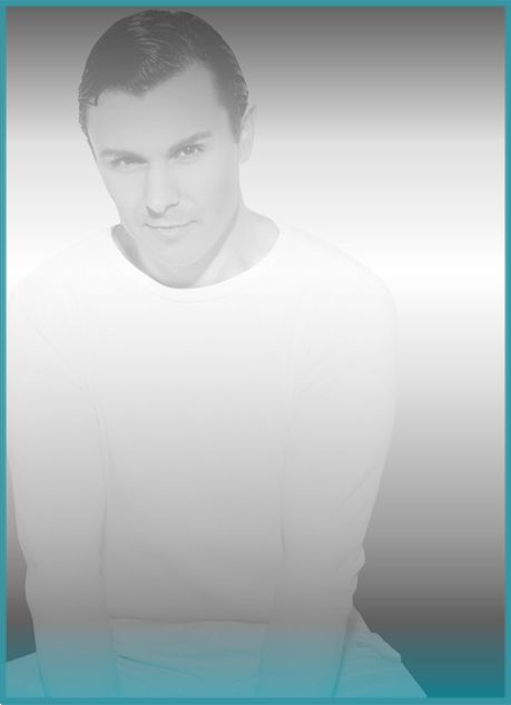 Alessandro - Blend - smaller with turq frame